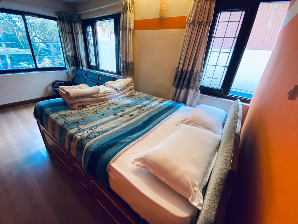 Souvenir Guest House Catmandu Exterior foto